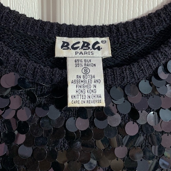 VTG BCBG Paris silk sequin cropped top - small - Picture 2 of 4